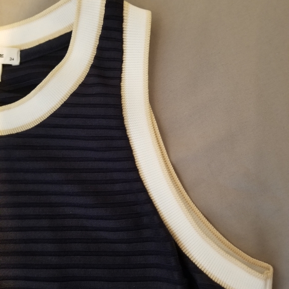 Lacoste sleeveless ribbed top in navy, sz 34 (XS) - Picture 4 of 4
